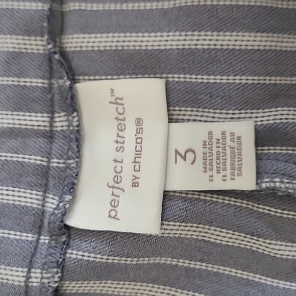 Chico's Blue & White Striped Pullon Capri Pants size 3 (XL) - Picture 3 of 9